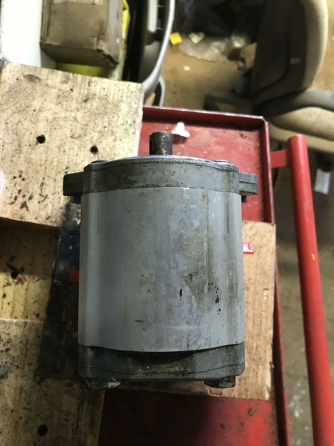 Haldex 1802761 Hydraulic Gear Pump 5 8 Shaft For Sale Online