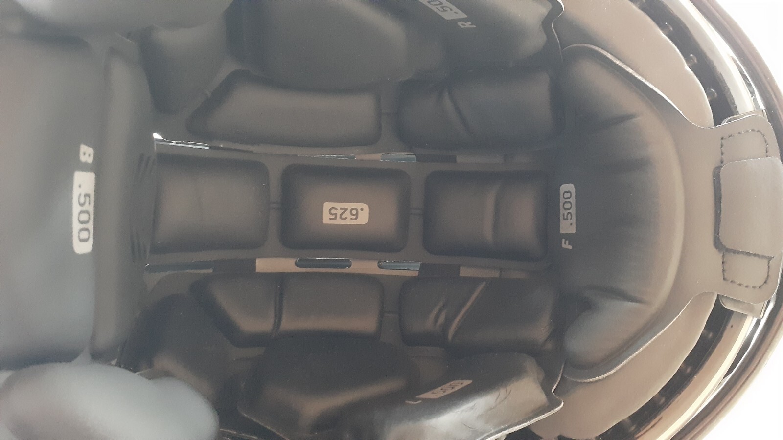 VICIS ZERO 1 Adult Football Helmet Size Medium.