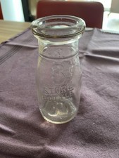 Milchflasche, US 3 cent Half Pint, Klarglas