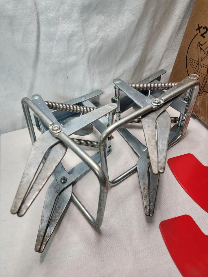 Eliminador de topos de trampa de tijera de acero galvanizado Poiaflex 4-PK para césped**usado Foto 2 de 4