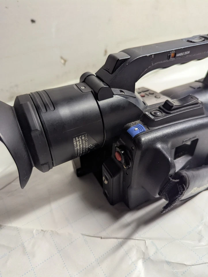 *For Parts* Panasonic Model: DVX100P MiniDV 3 CCD Video Professional Camcorder - Image 2 of 4