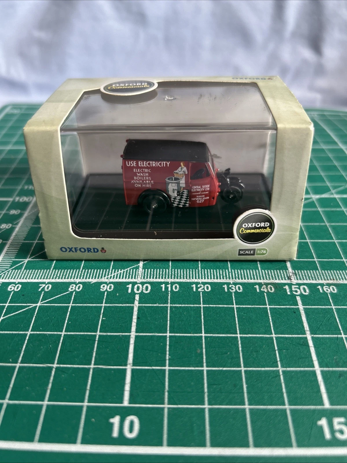 VANS Oxford Commercials pressofuso scala 1:76 76TV005 furgone triciclo nuovo con scatola