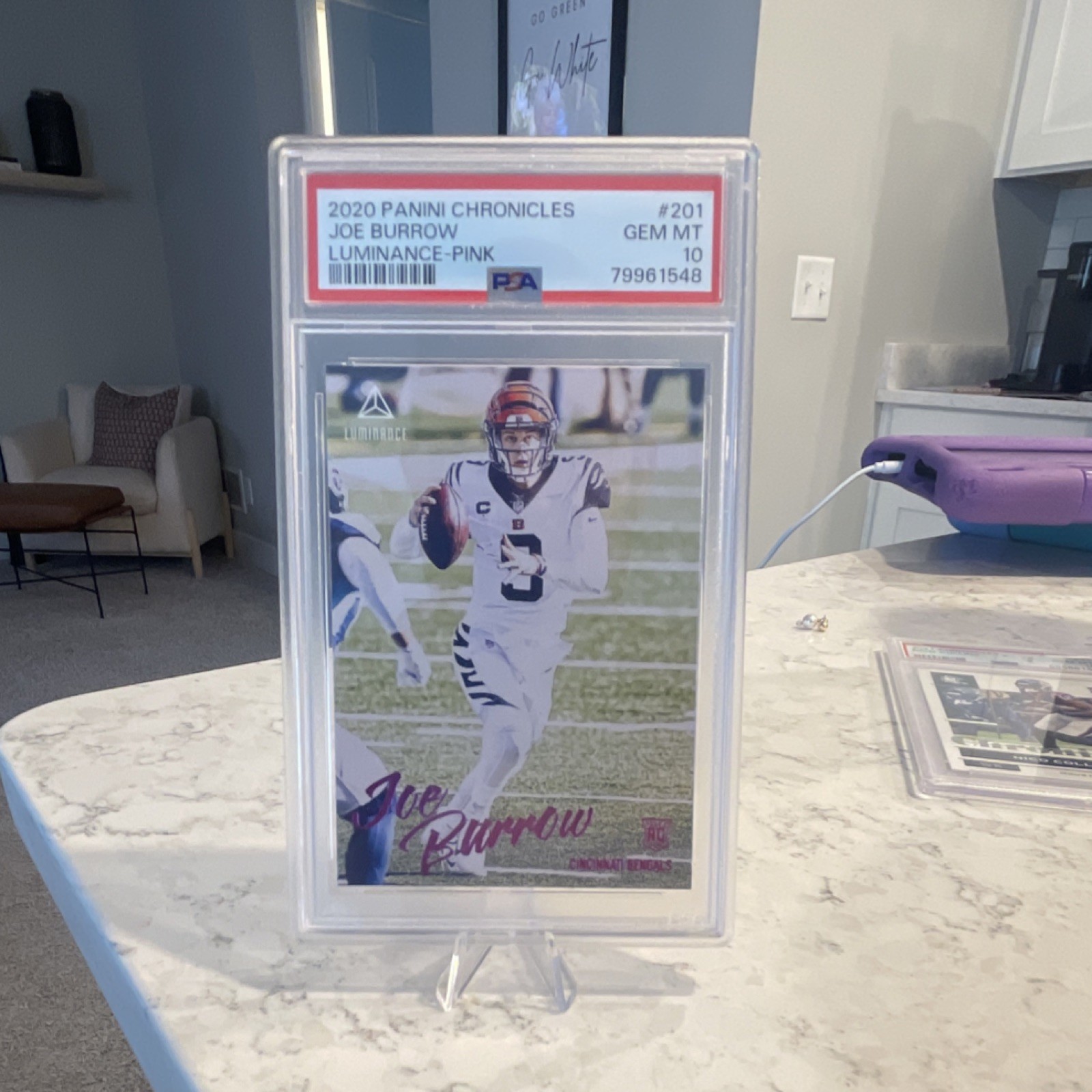 Joe Burrow Panini Chronicles Luminance #201 Pink