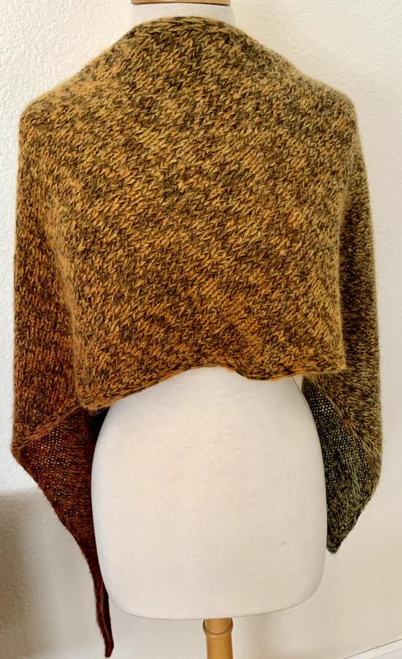 Poema Alpaca Yarn from Laines Du Nord; 13 Colors - Image 2 of 4