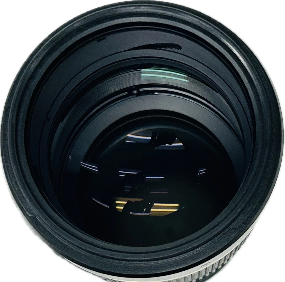 Tamron SP AF 70-200mm F/2.8 Di LD IF MACRO A001 para Sony A Mount Excelente++ C45 Foto 2 de 4