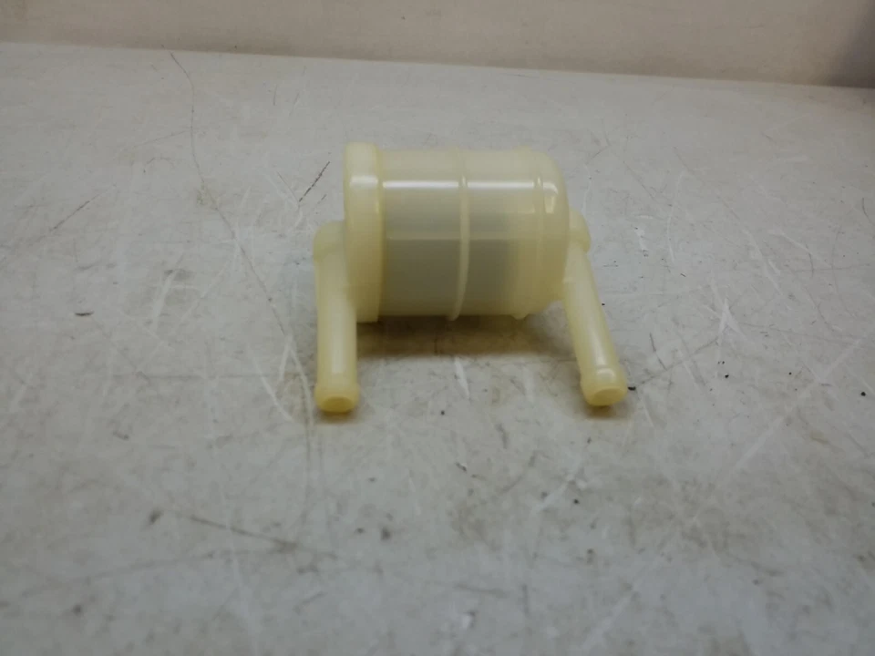 Filtro de combustible W27-208 Worldparts hecho en Japón W27-208 filtro de combustible Foto 3 de 4