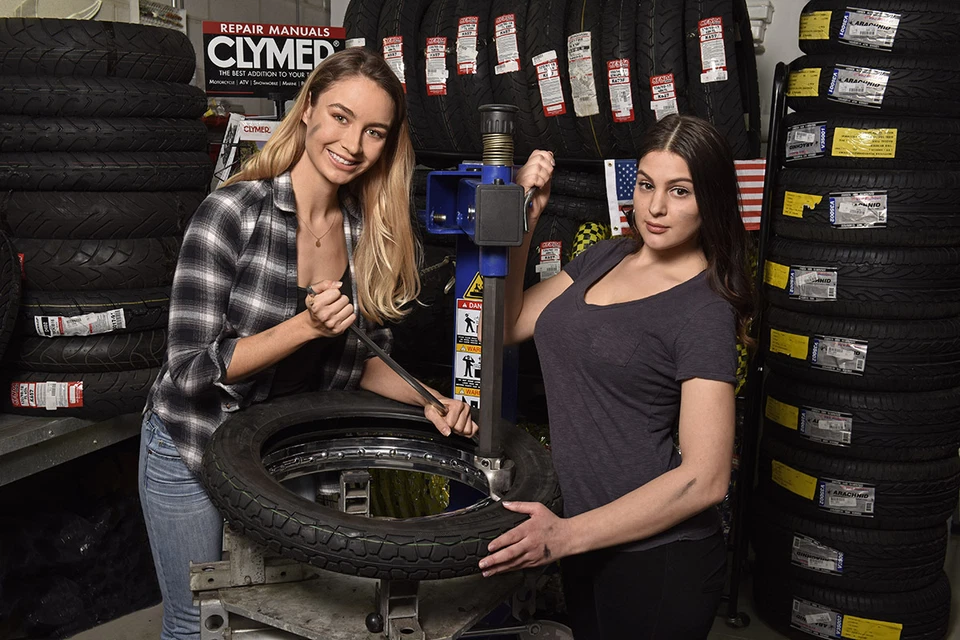 Shinko 705 Series Front or BMW K100 Rear Tire TRIUMPH Tiger 140/80-17 TT  21-914 - Image 3 of 4