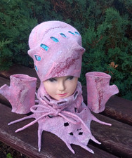 Womens felted set of hats beanie scarf mittens.old pink felted set