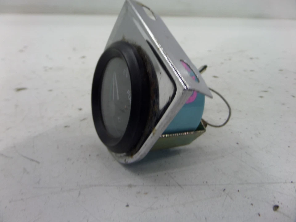 Medidor de combustible Mitsubishi Delica L300 86-94 Foto 3 de 4