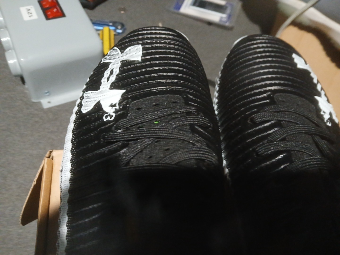 Under Armour Blur Pro Football Cleats Black/SilverGray 3028220-003 Men's size 14 thumbnail 6