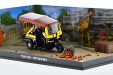 TUK TUK OCTOPUSSY BOND 007 1/43 Universal Hobbies