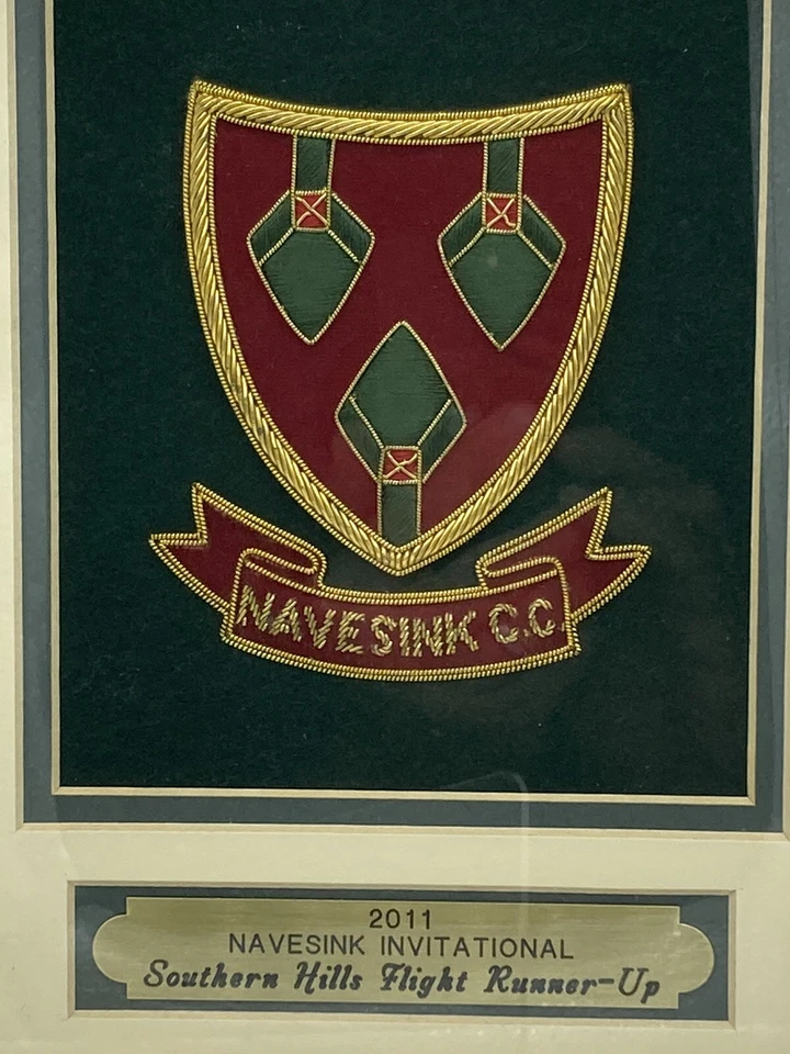 Parche de golf Navesink Country Club New Jersey 2011 con marco de golf lingotes dorados Foto 2 de 4