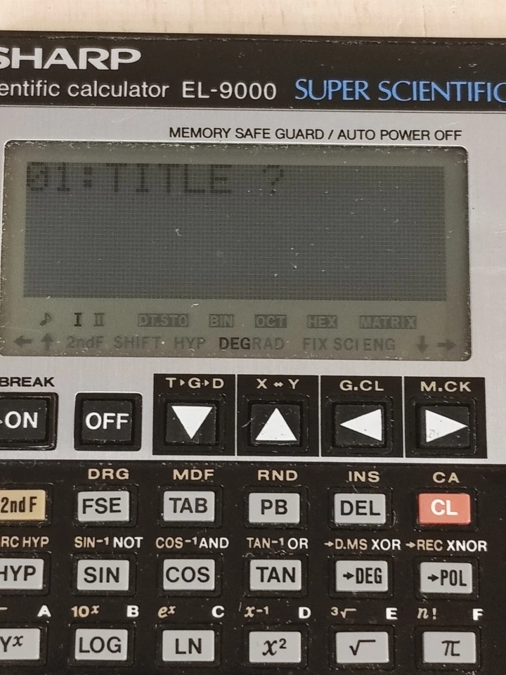 sharp el 9000 super scientific  pocket computer - Photo 2/4