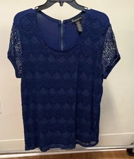 Navy Blue Signature Studio Women's Pullover Top SIZE XL-LARGE Blouse