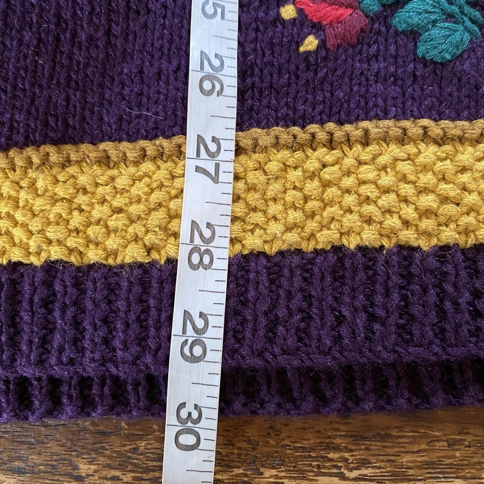 Vintage 90s Chunky Knit Colorful Sweater Purple Gold Embroidered