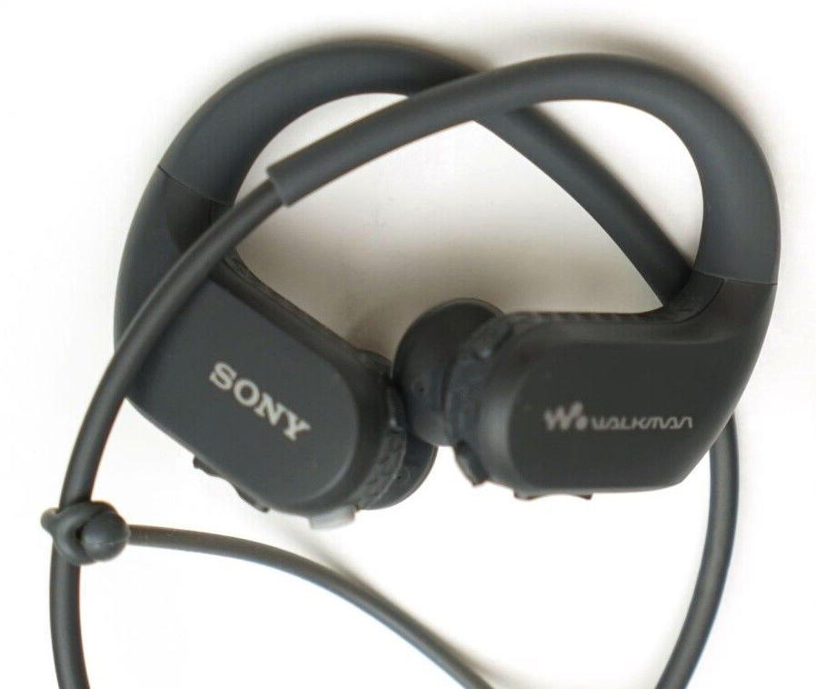 Sony Walkman NW-WS413 4GB Sports Wearable MP3 Black Please Read