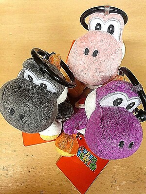 Super Mario Plüschfiguren ---  3 x YOSHI ---  je ca. 13 cm NEU!