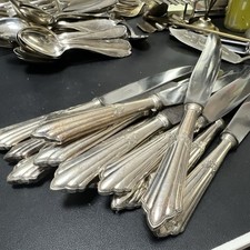ZWILLING Silberbesteck Tafelmesser mit gemusterten Griffen, Stempel 13 St&uuml;ck