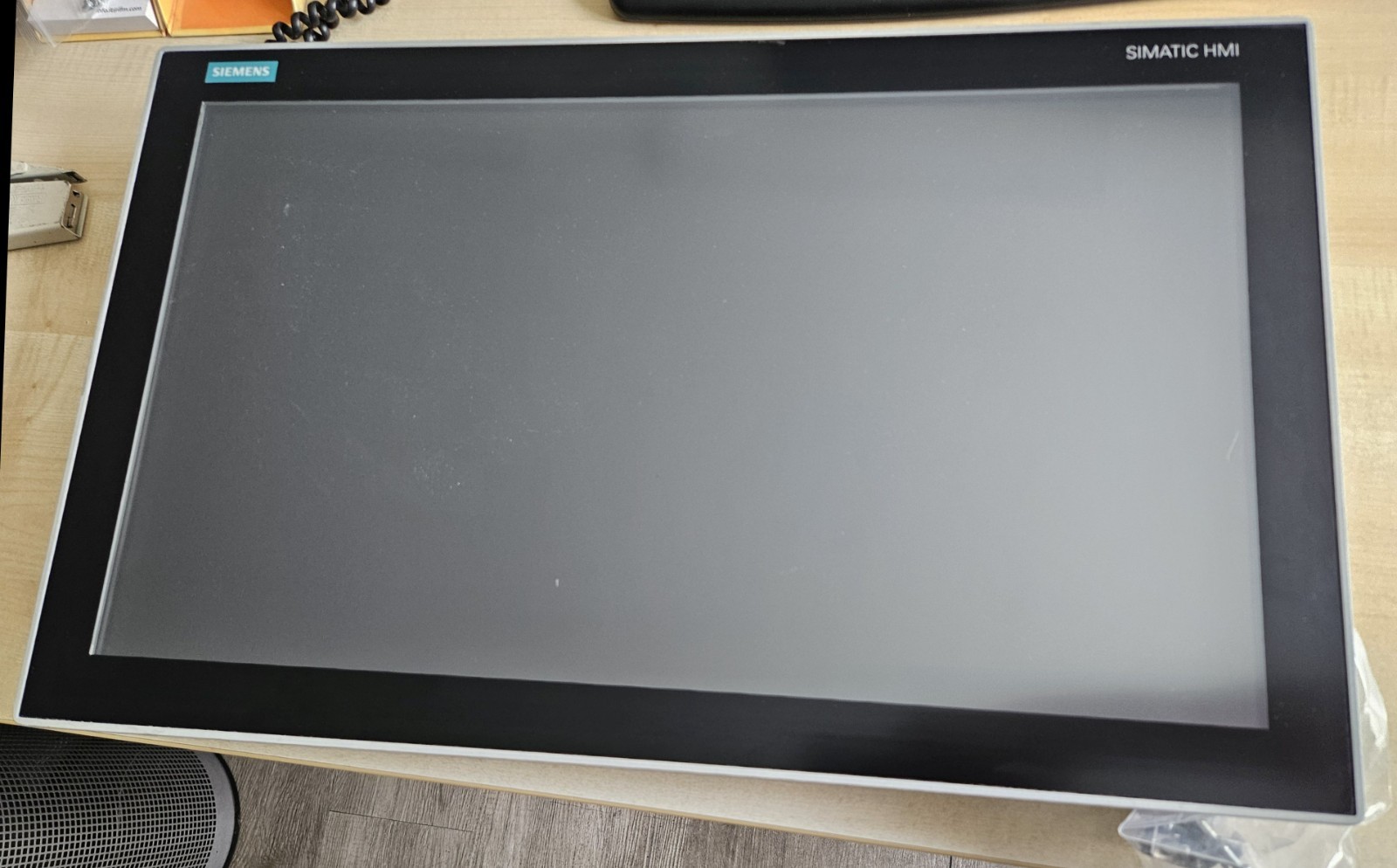 SIMATIC IFP2200 Basic - monitor industriale touch screen da 22 pollici
