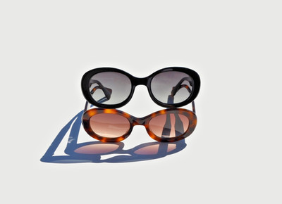Bulk 10 Set Slim oval designer sunglasses - chic American vibes - free shipping