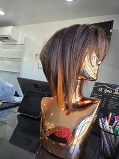 100% Human Hair Lace Wig inverted bob Chestnut with copper pikaboo Hi lights