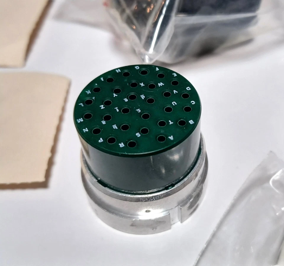 Pyle National ELB-1728-329SL 29-Pin ELB-28-29SN Connector w/ Pins & More - New - Image 2 of 4