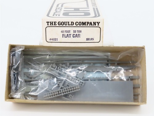 Tichy Train Group 4024TTG R-40-4 Wood Sided Reefer - Undecorated
