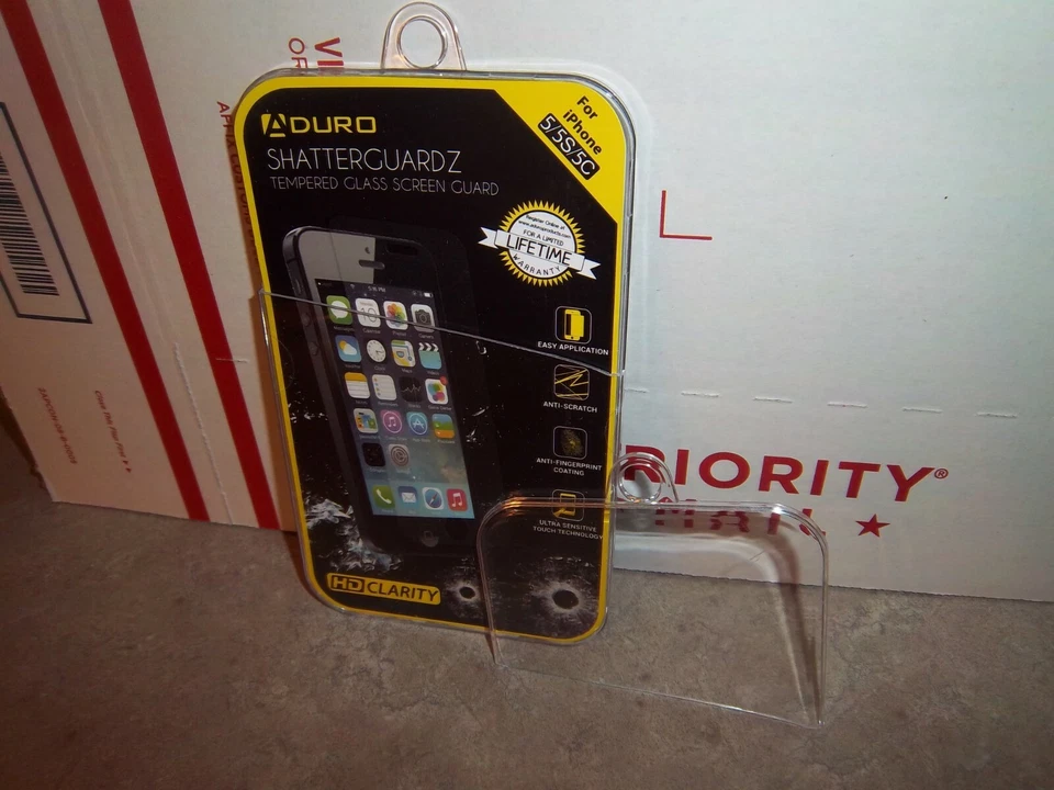 Защита экрана Aduro Shatterguardz закаленное стекло - iPhone 5 5s 5c   - Изображение 4 из 4