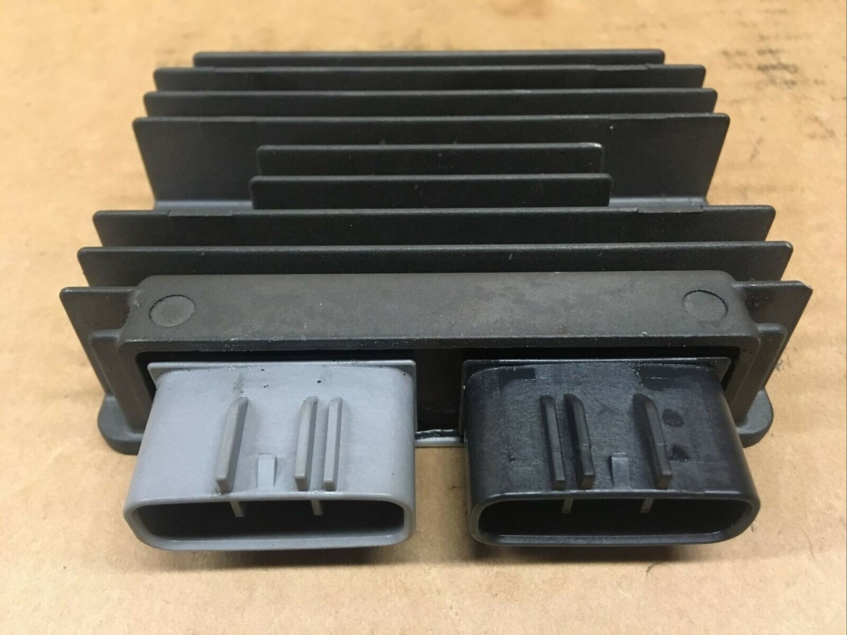 2016 Kawasaki ZX10R Ninja Voltage regulator rectifier OEM