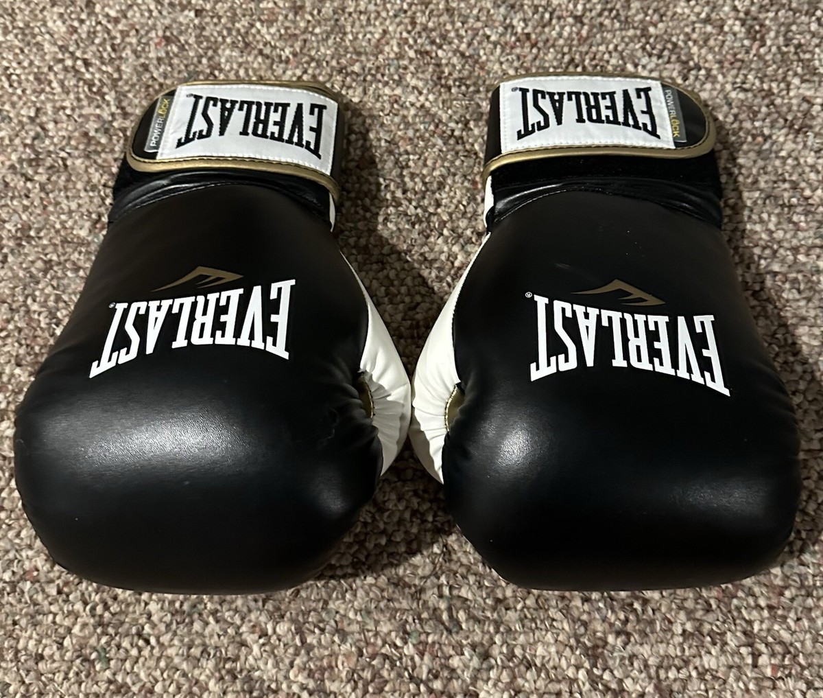 Everlast Powerlock 2R Training Gloves Color White/Gold 14 Ounces
