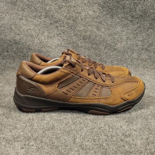 skechers larson nerick