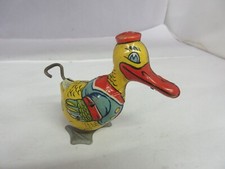 VINTAGE J CHEIN TIN DUCK TOY WALKER 102-D