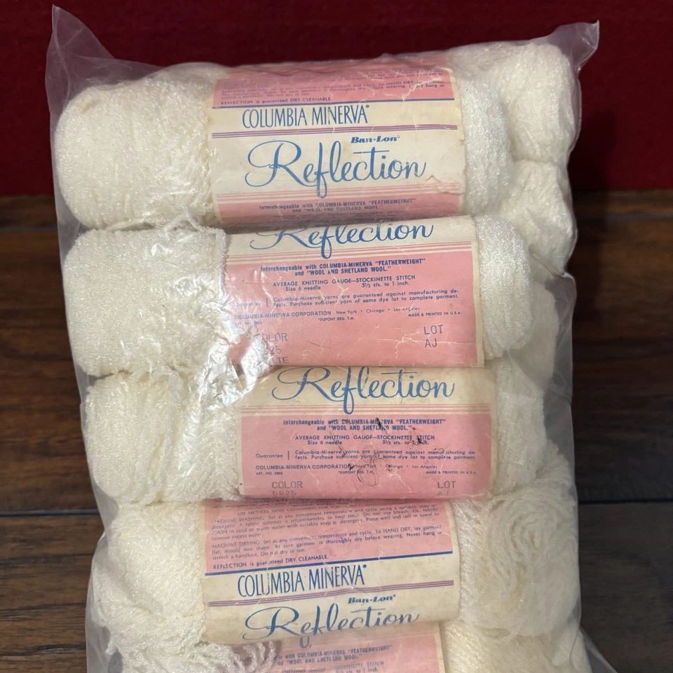 Lote de hilos vintage Estate Columbia Minerva 68% nylon 32% acrílico 10 madejas WHT + 2 Foto 2 de 4