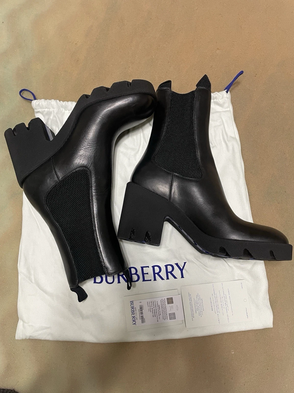 Burberry — BURBERRY Chelsea Boots 37.5 CHUNKY Heel *NEW*