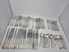 Lot of 106 Wm. Rogers Starlight (1953) International Silverplate Flatware