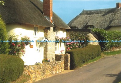 D212594 Rawridge Thatches Lenton Photographics Chris Travis