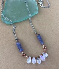 NATURAL  MOONSTONE TANZANITE HANDMADE SUNDANCE CHARM NECKLACE SILVER JEWELRY