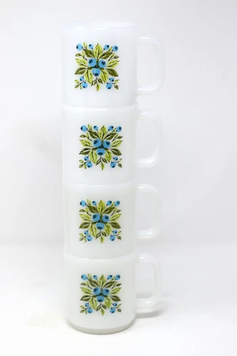 Set of 4 Vintage Jeannette Glasbake Milk Glass Blueberries Coffee Tea Mugs