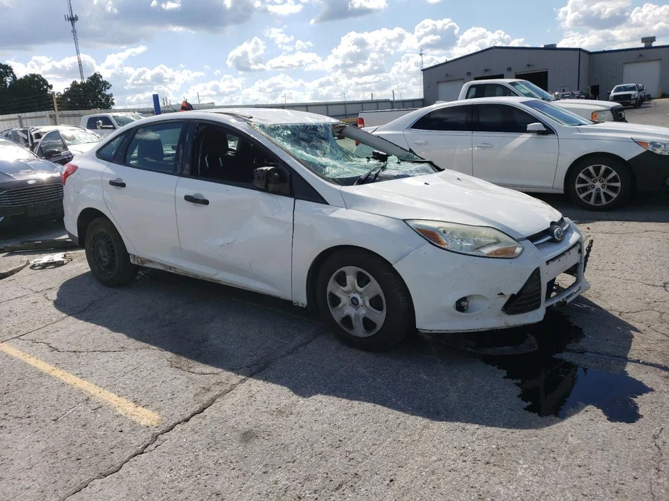 Used Right Curtain Air Bag fits: 2013 Ford Focus passenger roof Right Grade A Foto 4 de 4