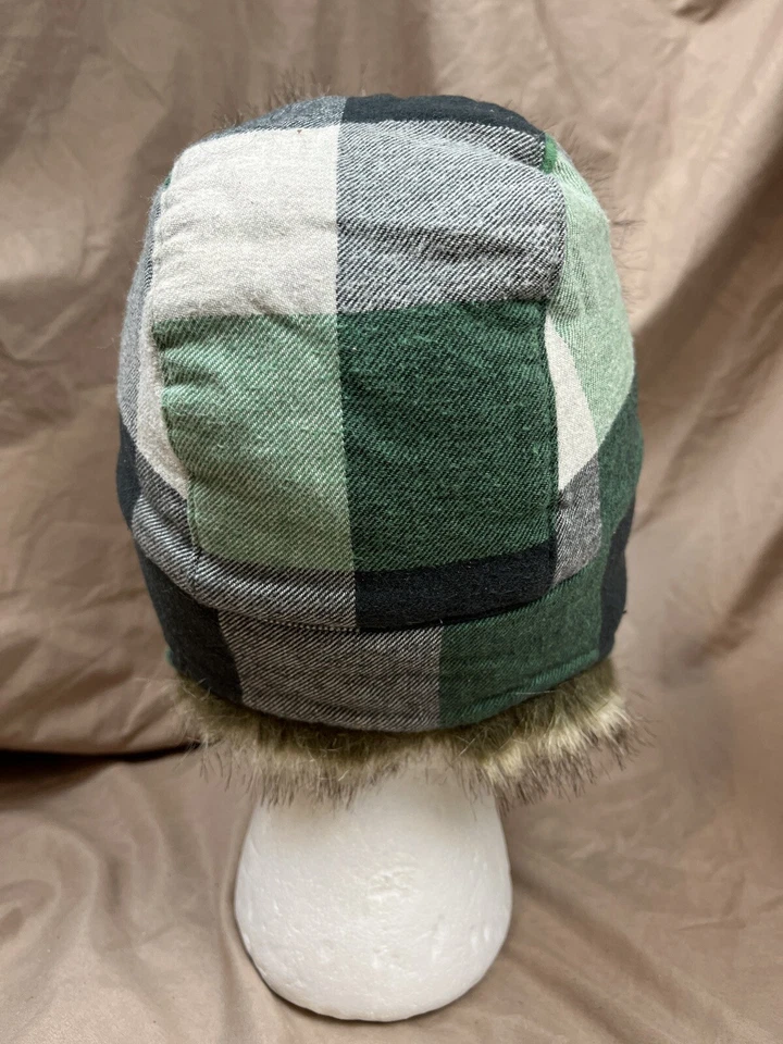 Sombrero Gymboree Trappers Invierno Cazador Verde Cuadros 4T-5T Niños Usado en Excelente Condición Forrado de Piel Sintética Foto 3 de 4