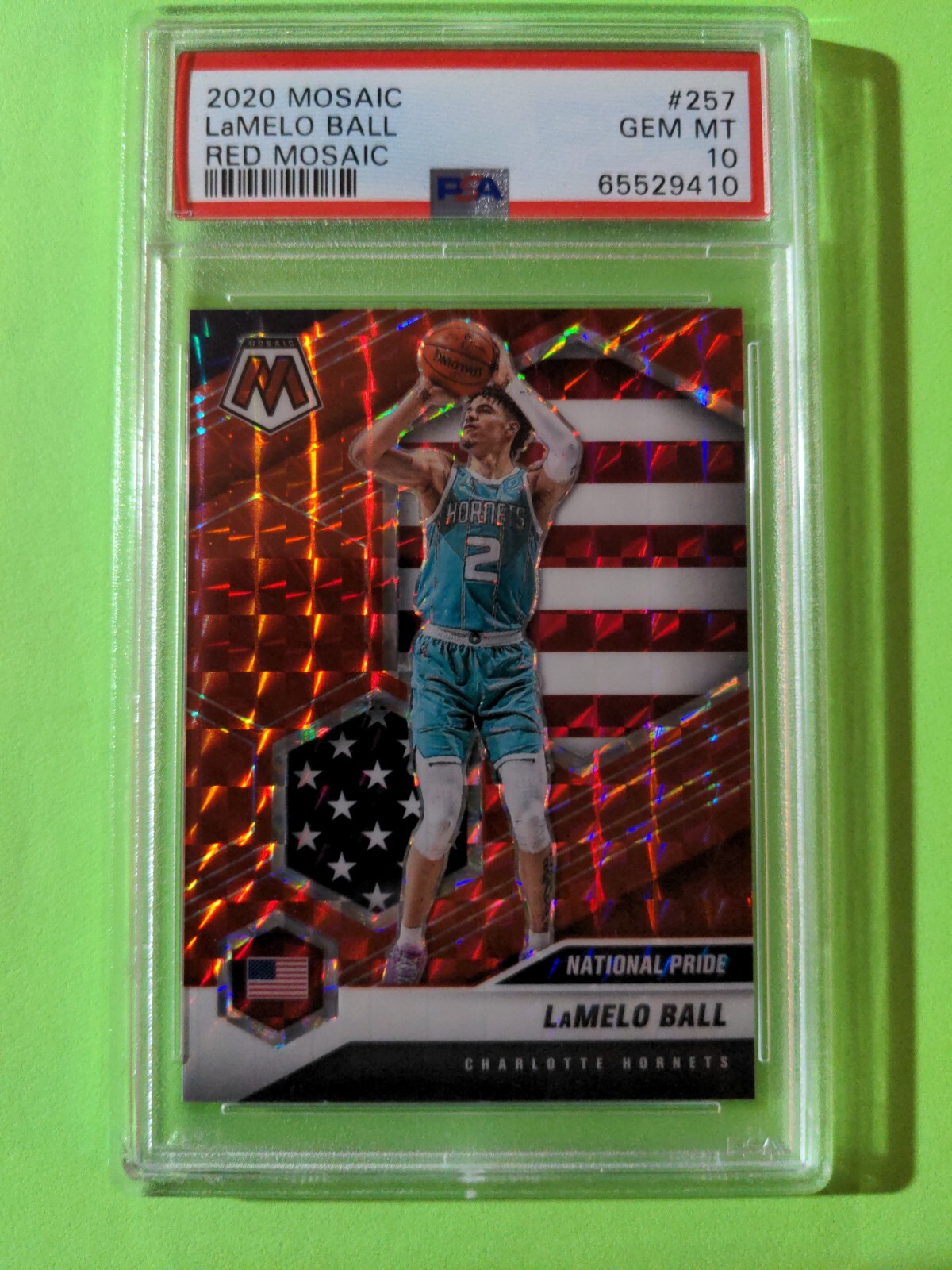2020 Mosaic LaMelo Ball RC PSA 10 Red Mosaic #257 Hornets