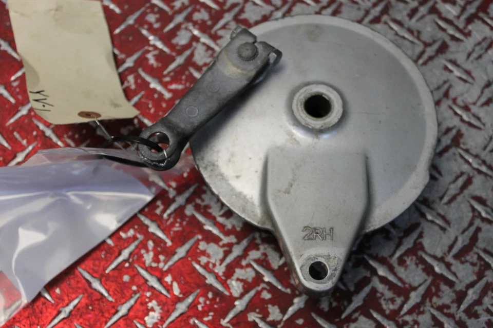 Yamaha Virago XV250 1995-2007 OEM MONTAJE DE TAMBOR DE FRENO TRASERO YV1 Foto 3 de 4