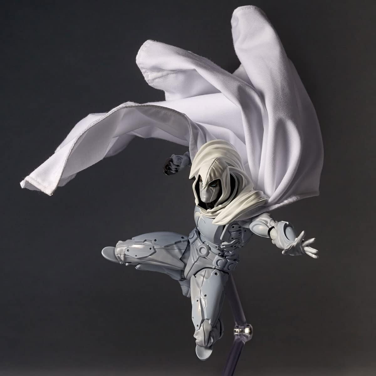 Kaiyodo Revoltech Yamaguchi Moon Knight Marvel Universe