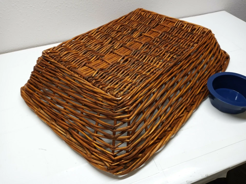 Винтажная плетеная корзина для кровати собаки 27 x 21 дюйм с чашей блюдо ДОМАШНИЕ ЖИВОТНЫЕ ЩЕНОК КОШКА - Изображение 4 из 4