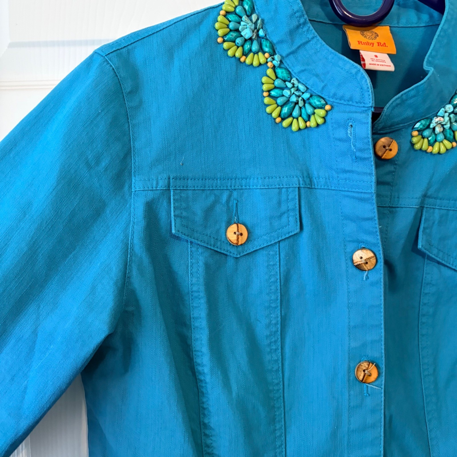 Ruby Rd Turquoise Beaded Collar Button Front Jack… - image 3