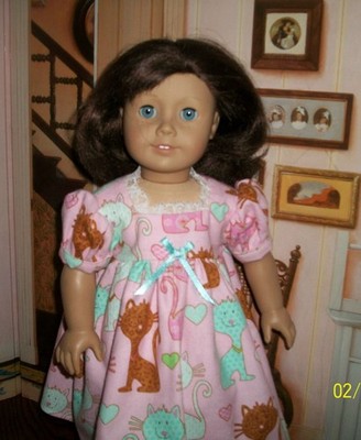 Handmade Hello Kitty flannel nightie in pink fits 18 inch dolls