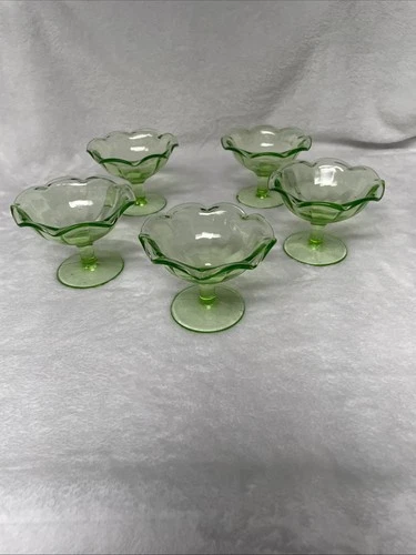 Lot 5 FEDERAL Uranium GREEN DEPRESSION GLASS Low Sherbet Bowls Ruffled VTG