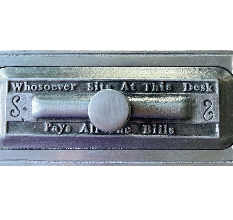 Juego de escritorio vintage 1974 Dura Cast con abrecartas Foto 3 de 4