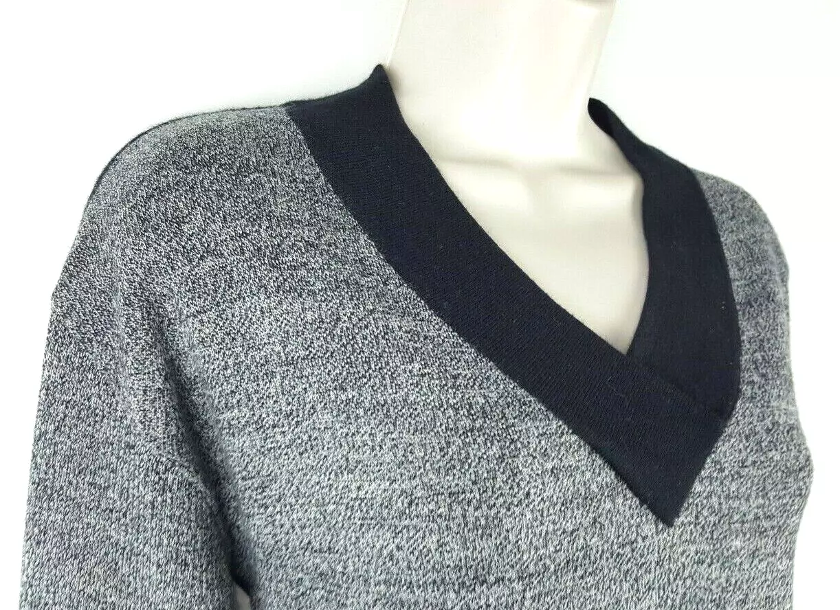 smartwool akamina long sleeve v-neck merino wool blend euc sweater