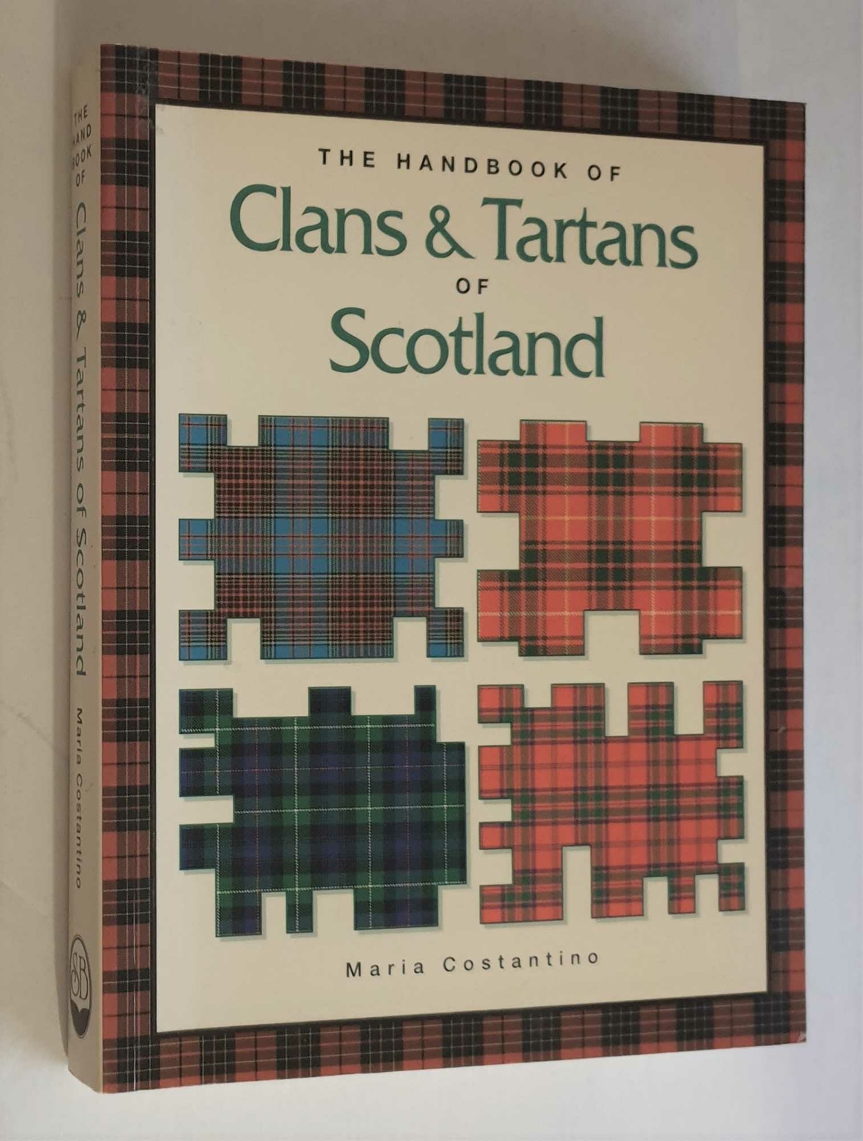 CONSTANTINO Handbook of Clans & Tartans of Scotland